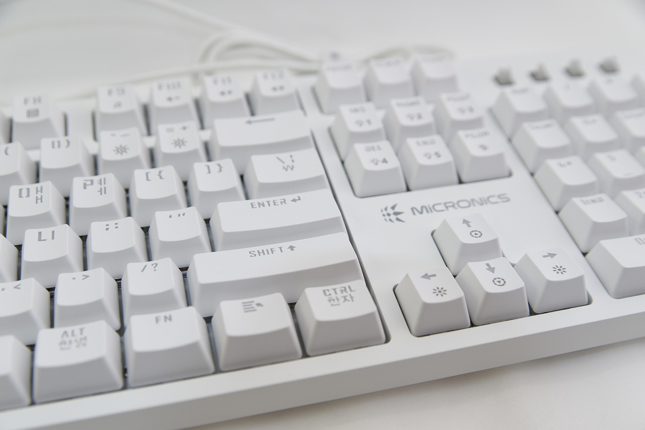 keyboard, mechanical keyboard, white keyboard, micronics keyboard, gaming keyboard, keyboard, mechanical keyboard, mechanical keyboard, mechanical keyboard, mechanical keyboard, mechanical keyboard